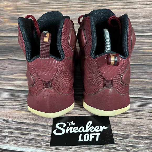 Nike LeBron 13 Metallic Red Youth‎ Basketball Shoes - Picture 4 of 8